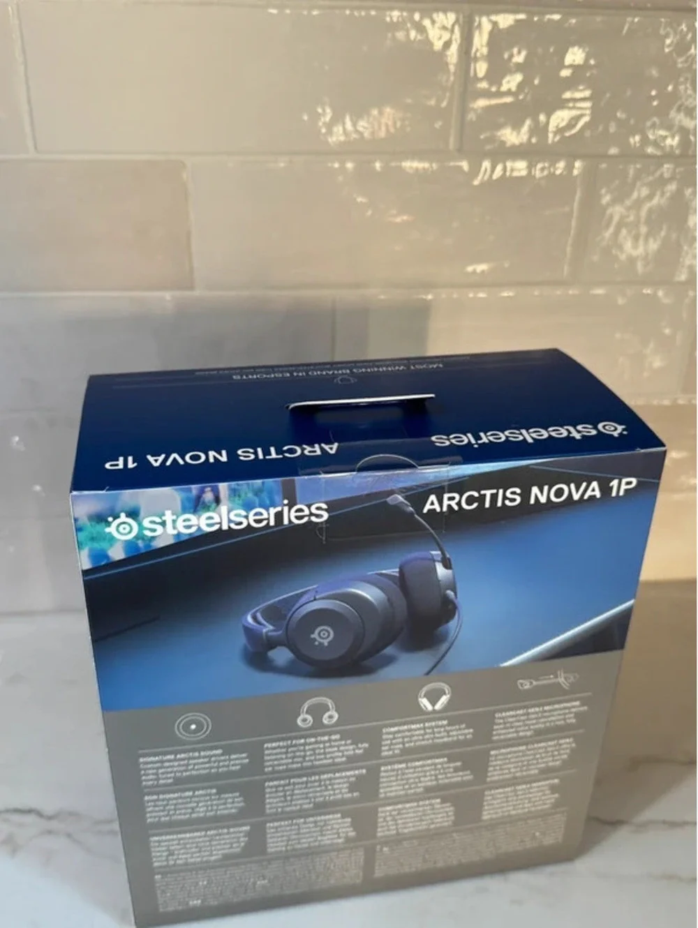 SteelSeries Arctis Nova 1P wired gaming headset
